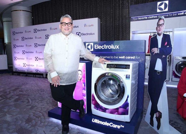 Rajo Laurel with the Electrolux UltimateCare Front Load Washing Machine