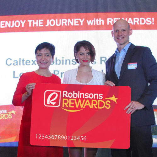 Robinsons Rewards Card Members Get Discounts from Caltex